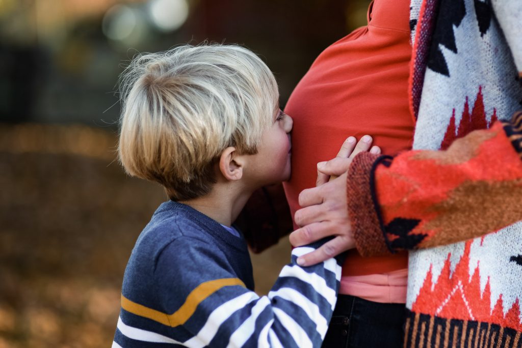 Emotionale Babybauchfotos Starnberg